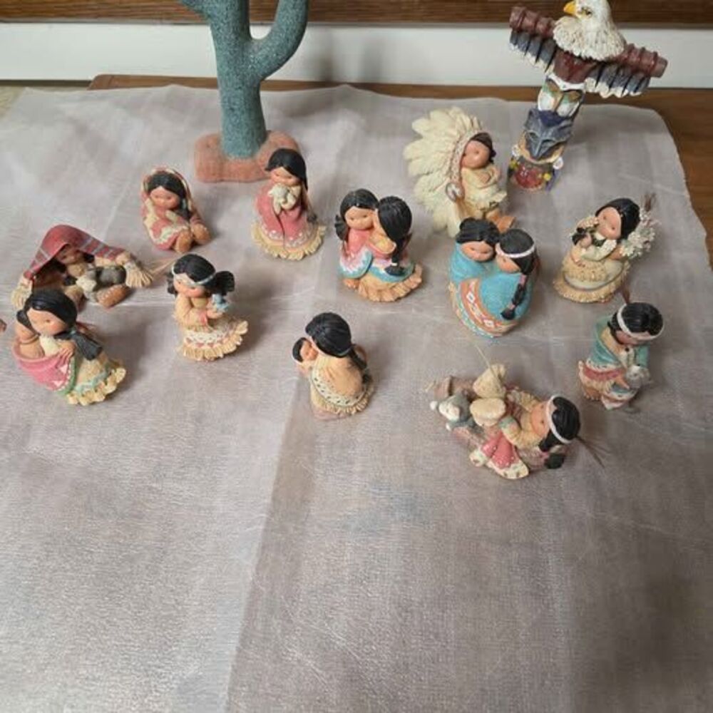 Vintage 1990s Enesco Friends Of The Feather Native American Figurines